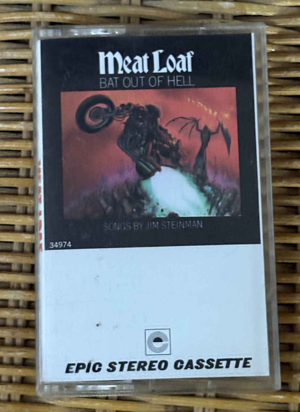 MEAT LOAF - BAT OUT OF HELL - RE-VAMPED - 1977 EPIC cassette album